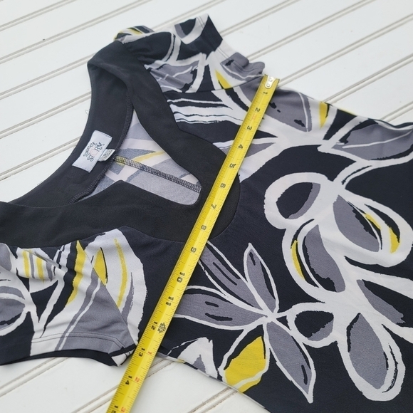 Sweet Storm Dress Girls Sz S Black Yellow Gray Stretch Floral Cap Sleeve - Picture 6 of 8